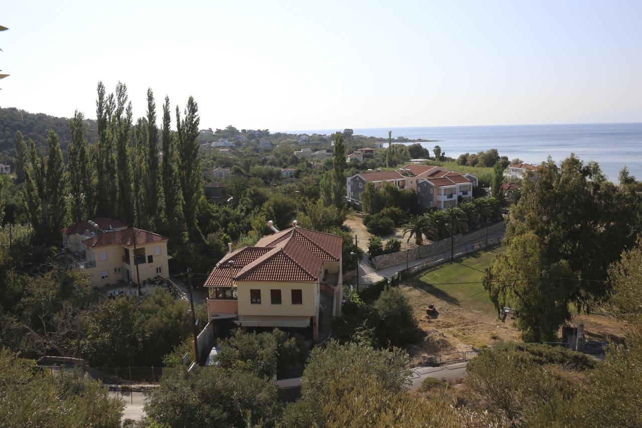 Coral Hotel Plomari Exterior photo