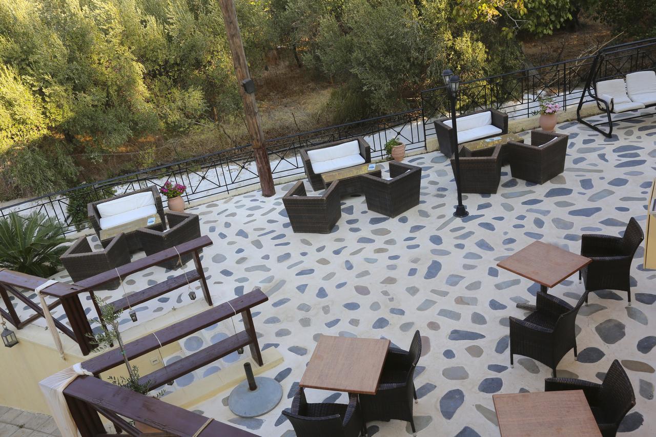 Coral Hotel Plomari Exterior photo